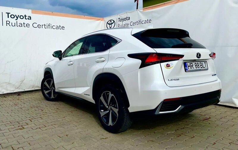 Lexus Seria NX